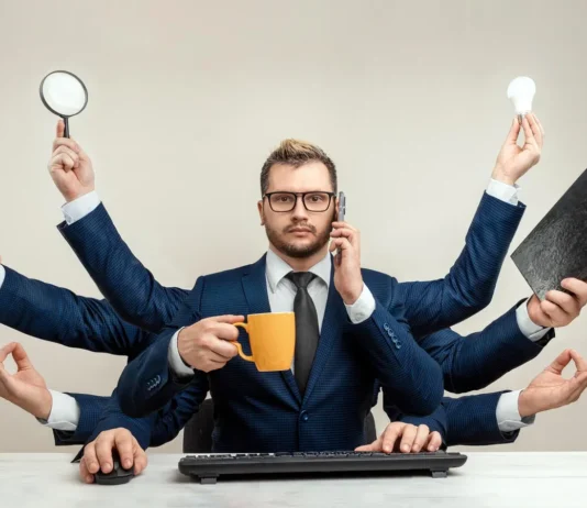 🚀 Side Hustle to Full-Time: Real Stories That Inspire