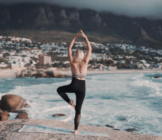 Mind & Mood: Nurturing Mental Health Through Mindfulness and Self-Reflection