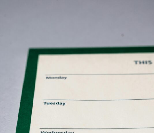 The 4-Day Week Experience: What Happens When You Prioritize Time Over Hours?