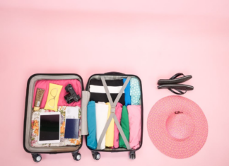 🌍✈️Travel Hacks That Save Time and Money