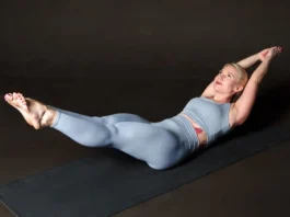 The One Core Exercise Experts Recommend for Better Balance as You Age