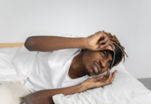 📱 Stop Doing These 8 Things After You Wake Up