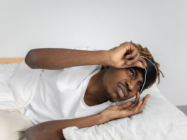 📱 Stop Doing These 8 Things After You Wake Up
