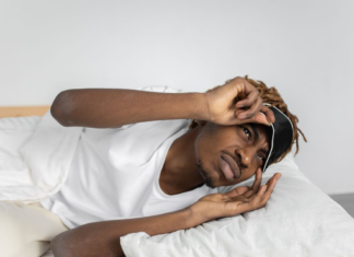 📱 Stop Doing These 8 Things After You Wake Up