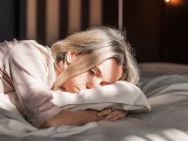 7 Silent Ways Your Body Screams ‘I’m Not Okay’