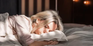 7 Silent Ways Your Body Screams ‘I’m Not Okay’