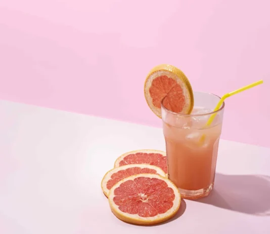 6 Drinks You Should Avoid on an Empty Stomach